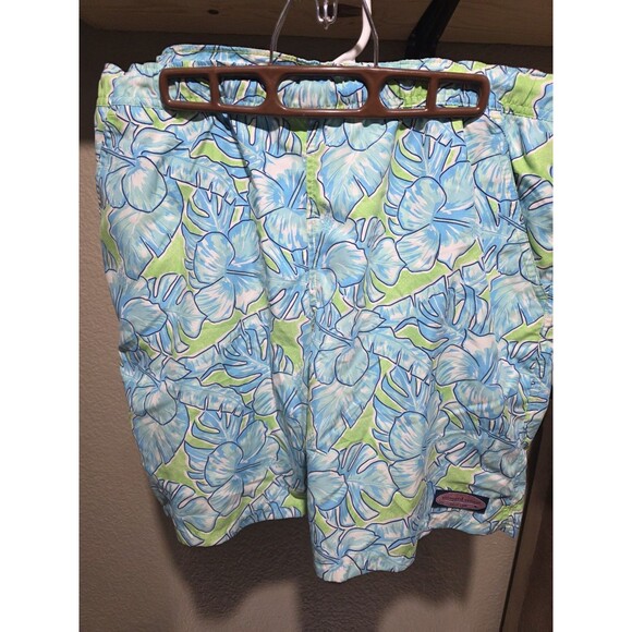 Vineyard Vines Other - Vineyard Vines Swim Trunks Mens M Blue Hibiscus Floral Lined Shorts Bathing Suit